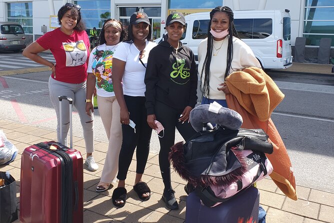 Airport Transfers in St. Maarten - 1) Where to meet the driver