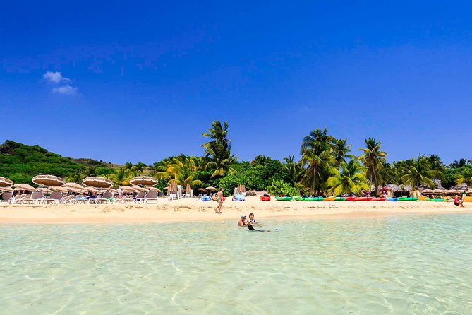 Billy Bones Exclusive Private Charter Around St.Maarten - Why a private St. Maarten boat day beats DIY