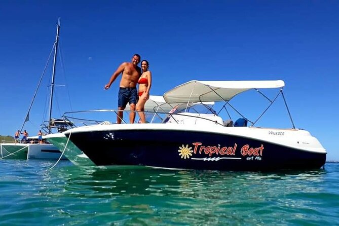 Boat rental To go by yourself CAP CAMARAT - Your own Cap Camarat 6.5 WA: what freedom really means here