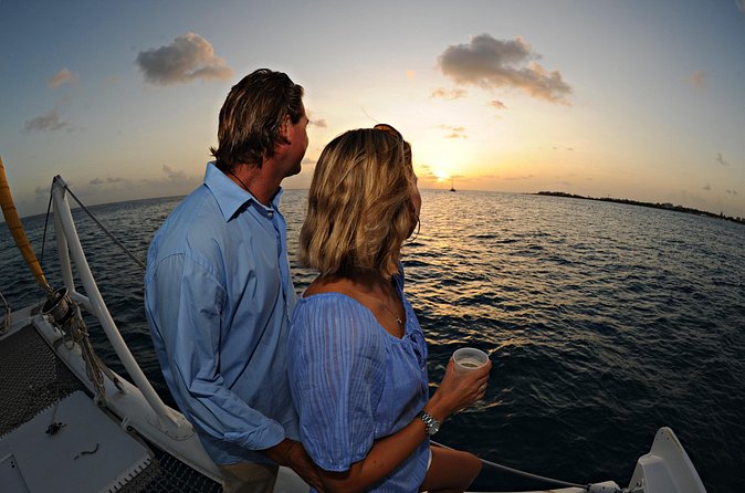 Bubbly Sunset Cruise - Open Bar and Warm Snacks: What You Actually Get Onboard