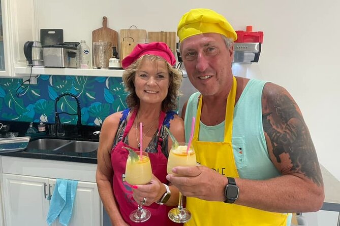 Caribbean Sip'n'Cook Cooking Class in Sint Maarten - Shared vs Private Groups: Pick the Right Social Flavor