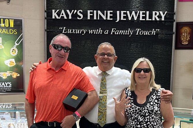 Champagne and Diamond Shopping Experience in St Maarten - How the Personal Family Assistance Works