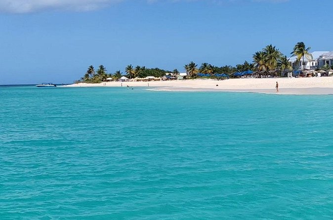 Charter our boat is a private power boat charter. - Snorkeling stops and beaches: variety beats one perfect spot