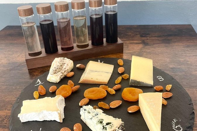 Cheese and Wine Tasting Platter in Saint Martin - Your platter choice: classics, audacious picks, or goat-and-sheep