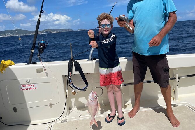 Deep Sea Fishing Half-Day - Open bar, snacks, and comfort on a fishing boat