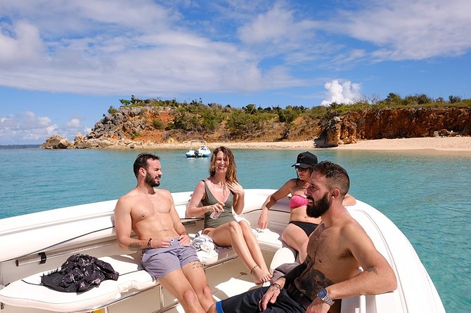 Half Day Private Boat Around St-Martin - Onboard extras: snacks, drinks, shower, and a paddle board