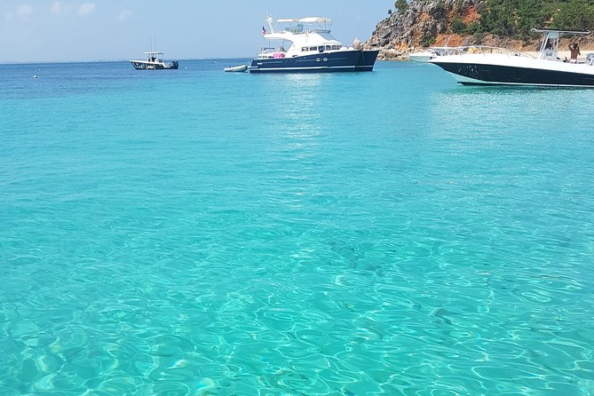 Half Day Private Boat Around St-Martin - Meet your captain: Captain Vetea’s island style