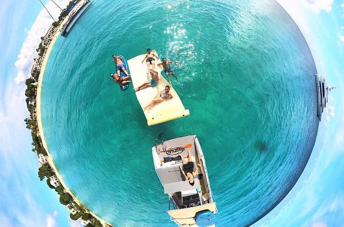 Half day snorkeling tour to Tintamarre islet - How big is the group, and what does that mean for your day?