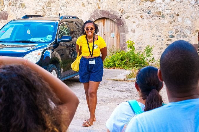 Historical Guided Walking Tour of Marigot by ISLAND FRIEND - Stop 5: Back to Rue de la République—what’s been maintained for decades