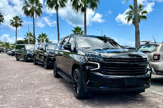 Luxury VIP Airport - Hotel pickups | St. Martin - St. Maarten - The driver meet-and-greet: what happens after you’re found