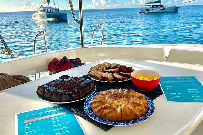 Private Catamaran Excursion to Sint Maarten with Snorkeling - Snorkeling time with included gear: getting good water time