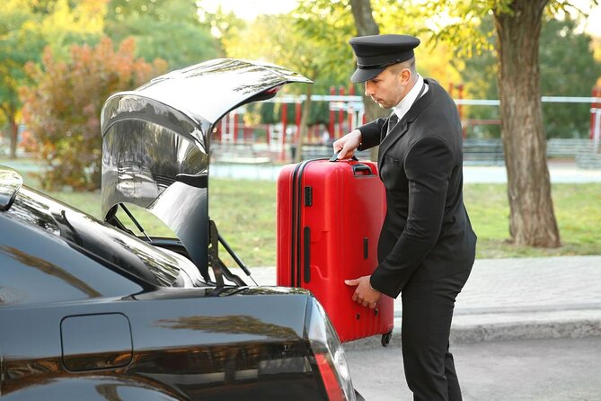 Private One-way Airport Transfer St Maarten Airport To St Maarten - The Ride Itself: Comfortable, Direct, and Built for Arrival Day