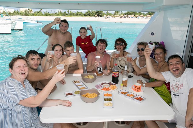 St Maarten Luxury Catamaran Full-Day Group Charter - Snorkeling, fishing, and paddleboards: you choose your water time