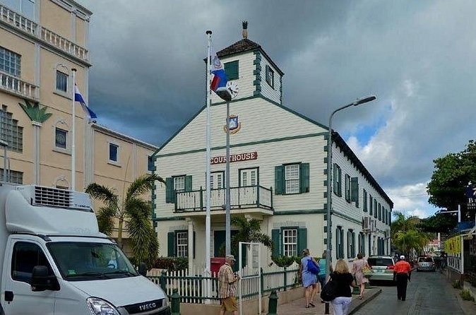 St.Maarten / St.Martin Private Tour - Price and value: why $100 per person can make sense