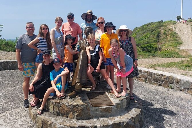 St Martin Best Sightseeing, Beach, Shopping & Planes Tour - The drive through traditional architecture: small stop, big context
