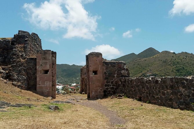 St.Martin-St.Maarten: Small Group, History & Cheese Tasting Tour - Group size, guide style, and how the day stays relaxed
