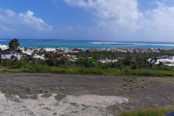 Super Island Tour through St Martin - Marigot Market: Shopping and Strolling on the French Side