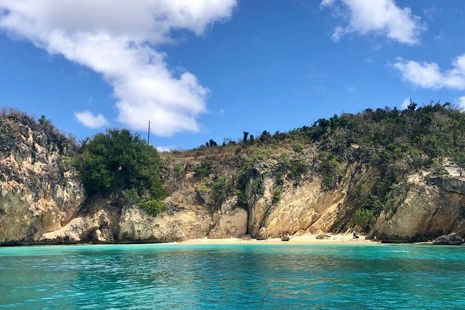 The Original Eco Tour Full-Day Around the Island of Sint Maarten - A full-day catamaran circuit that feels like a whole vacation